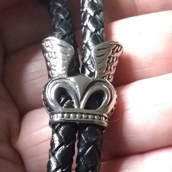 Upscale! Stainless Steel Cow Skull Leather Slider Bracelet! Calling all Cowgirls - Picture 5 of 12